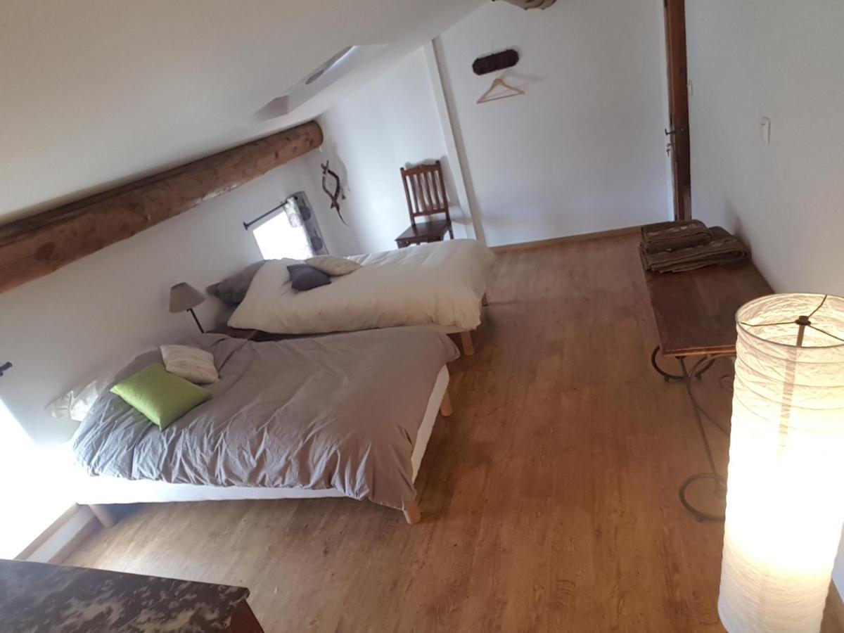 L'Attrape Reve Bed and Breakfast Saint-Vincent-de-Barres Exteriör bild
